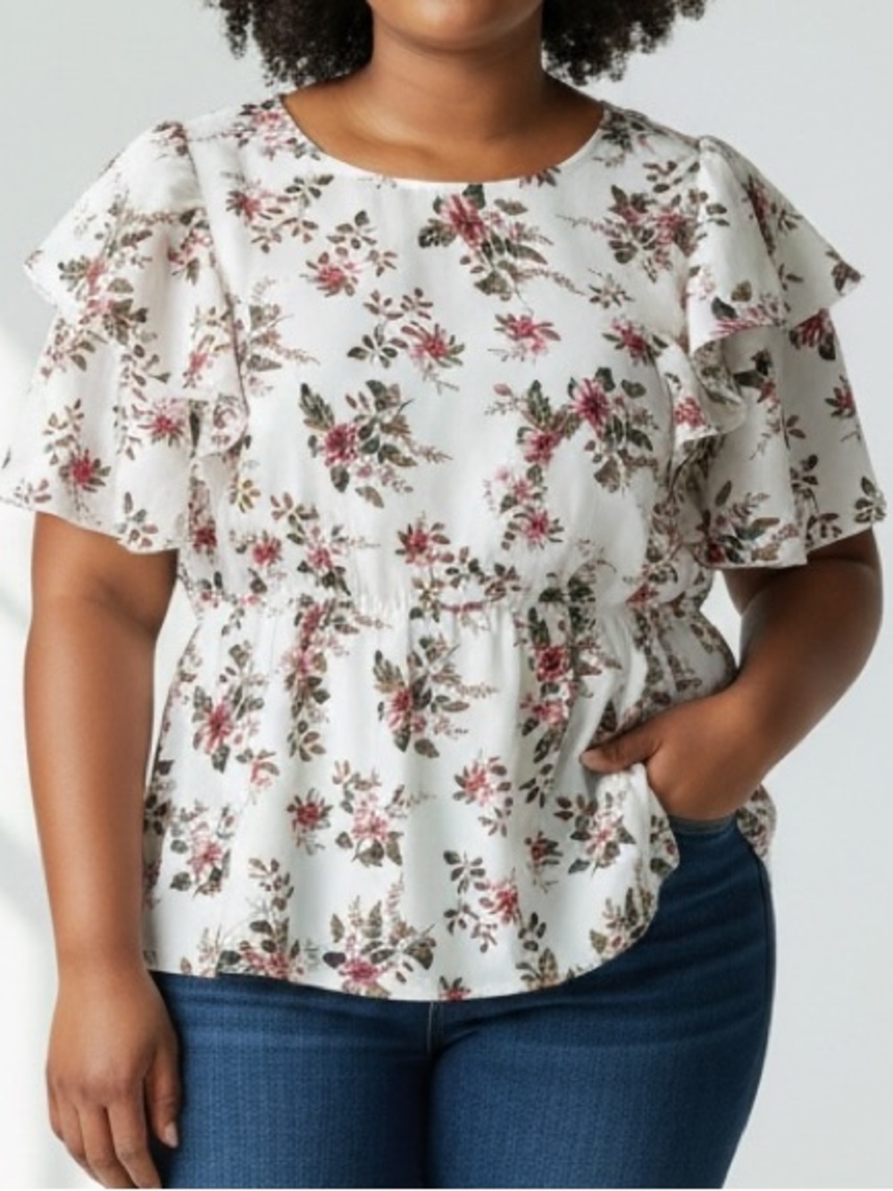 BloomChic Size 14-16 White Floral Ruffle Sleeve Peplum Top